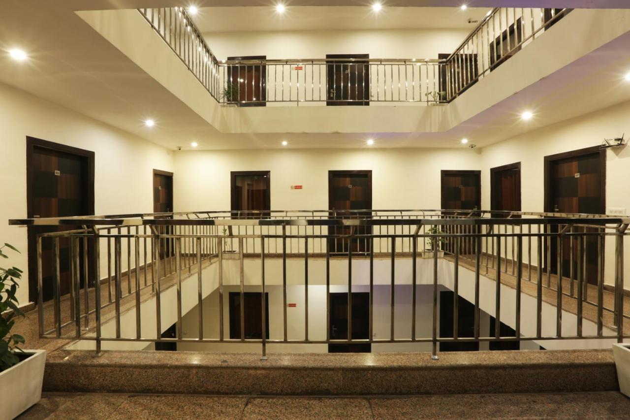 Hotel Airport Star ניו דלהי מראה חיצוני תמונה